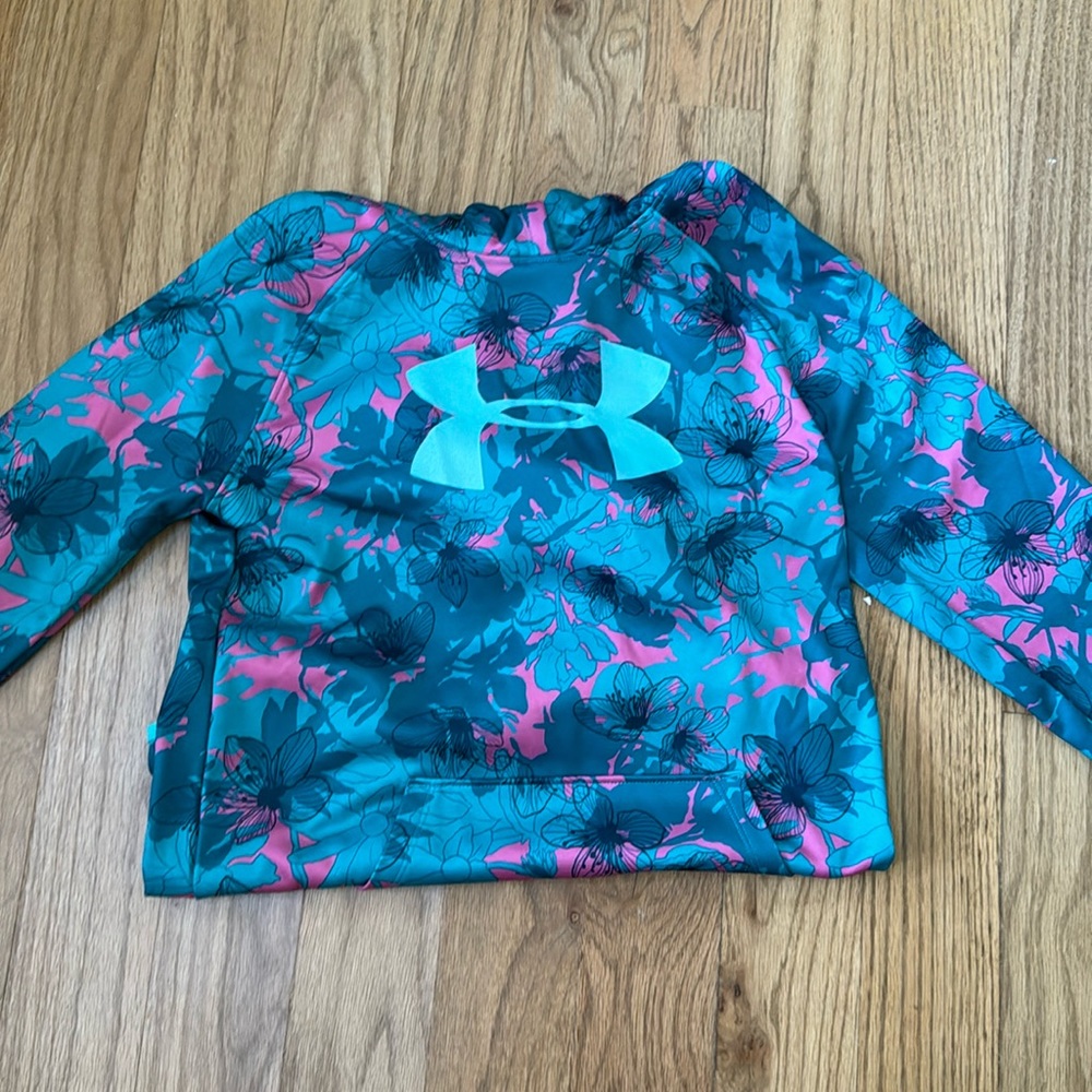 Girls UnderArmour hoodie